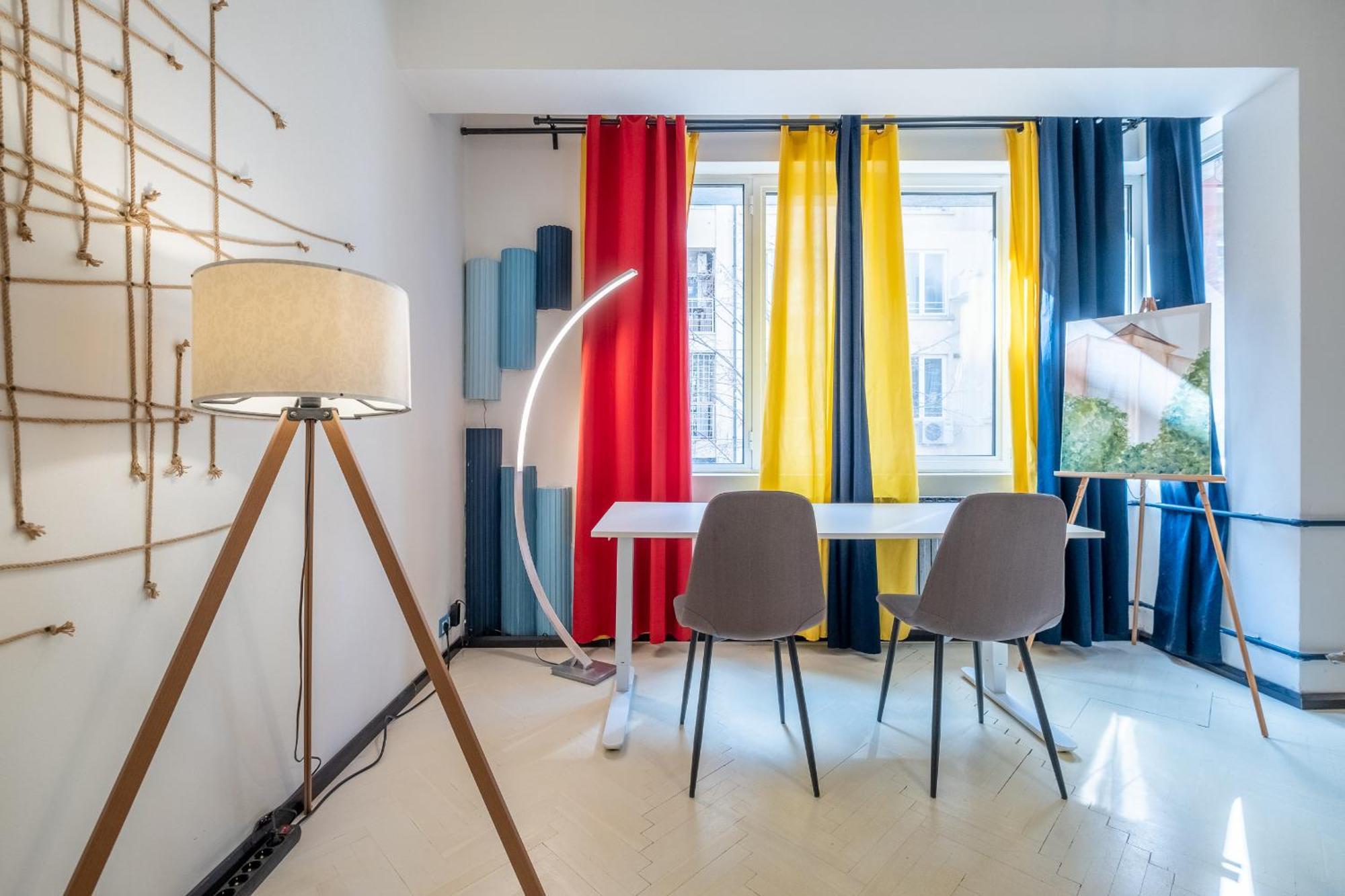 Modern , Spacious 2Br Apartment In Top Center София Экстерьер фото